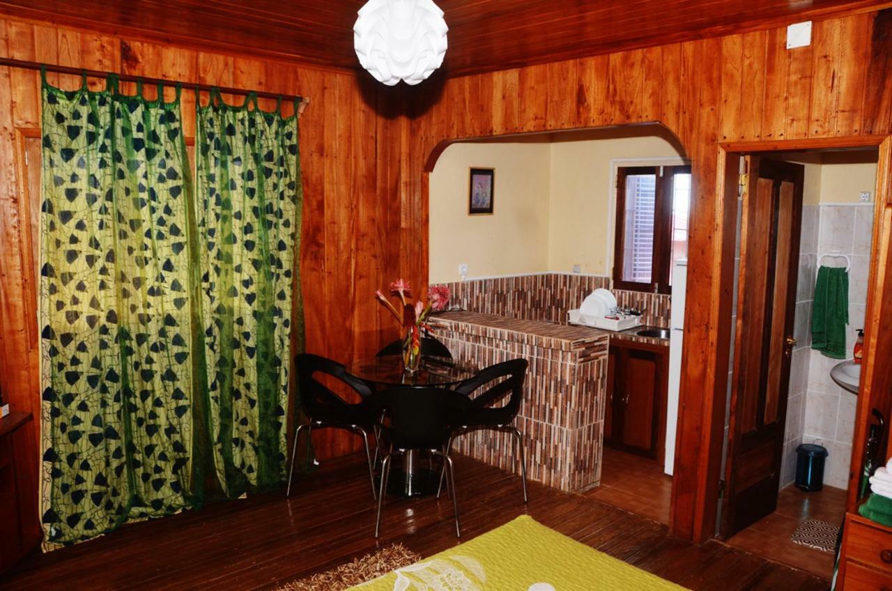 Guest House Quinta Natural Bangalots Graca Εξωτερικό φωτογραφία